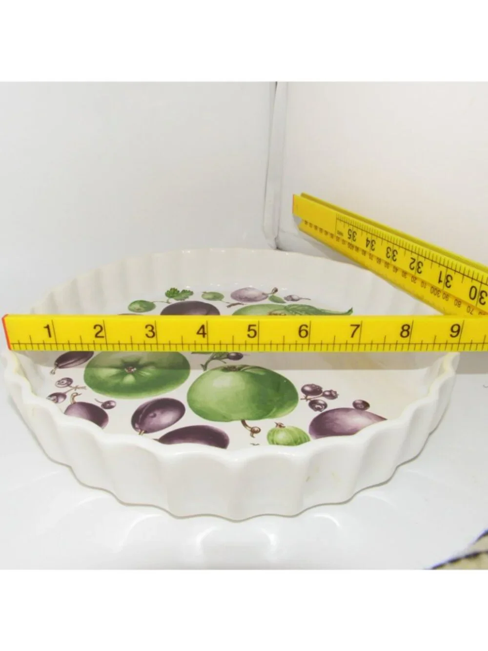 Harvest Festival Hand painted apples plums 10” Quiche Pie Flan Baking Dish Pan